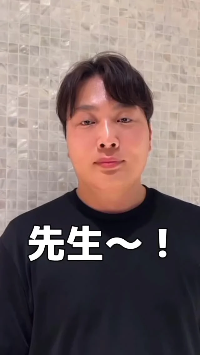 歯医者さんオススメ歯磨き粉４選！

◼︎ブリリアントモアw
ステインを浮かせて落とす、美白ハミガキ

◼︎コンクールジェルコートF
虫歯・歯周病を予防したい方に

◼︎SP-Tジェル
歯ぐきの防衛力を高める！
やさしくじっくりみがける無研磨ジェルタイプのハミガミ

◼︎アパガード リナメル
もっとつややかに、もっとうるおいを。

全4種、各医院にて取扱っています🪥🦷
■クラッセ歯科・矯正歯科（影クラッセ4階）
■ルセラ歯科・矯正歯科（ららぽーと堺2階）
■神戸ST歯科・矯正歯科（クレフィ8階）
価格は各医院にお問合せください。

#歯磨き粉 #おすすめ歯磨き粉 #歯医者